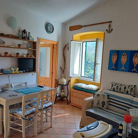 La Casetta Dei Pesciolini Sestri Levante Bagian luar foto
