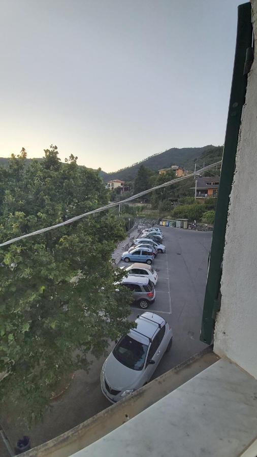 La Casetta Dei Pesciolini Sestri Levante Bagian luar foto